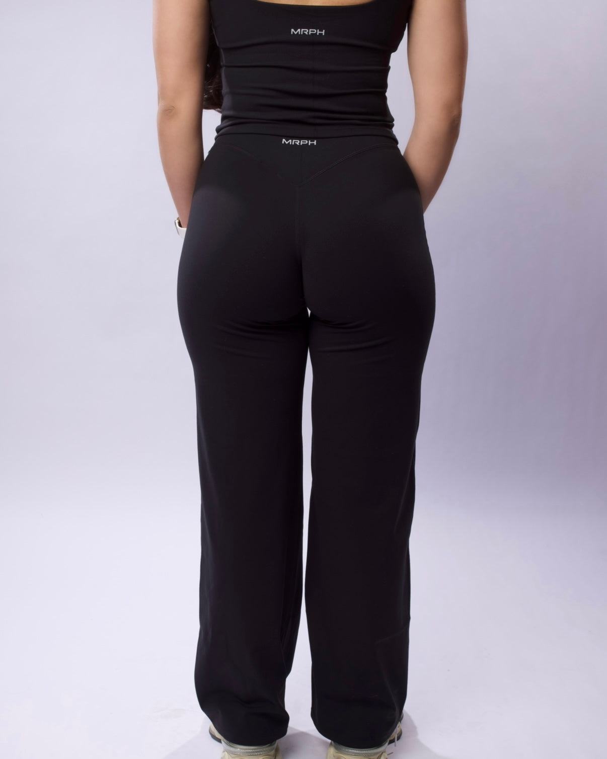 Outline Straight Leg Leggings